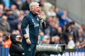 拿分太难！莫耶斯带队近16次对阵曼城2平14负，客战曼城8连败