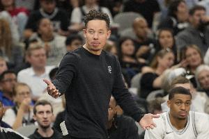 客战独行侠！米奇-约翰逊：我还没确定揭幕战的首发阵容