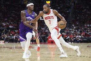 26-27赛季比KD薪资高的球员：乔治 巴特勒 唐斯 福克斯 拉文等