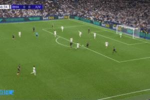 好险！卡雷拉斯自家禁区传球失误，卡卢卢射门被米利唐封堵