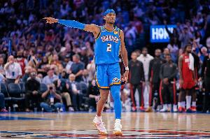 半场21分提前完成任务！SGA连续74场20+ 距离历史第三仅差5场！