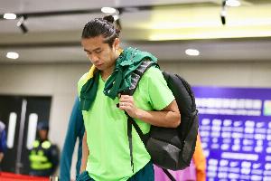 记者：张玉宁回归乃比江参与国安赛前合练，侯森身体原因缺席