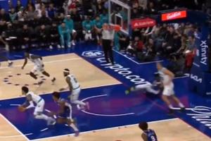 沾衣十八跌？恩比德脚下绵软连续冲击内线倒地造犯规🤦‍♂️