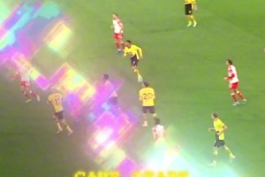 拜仁vs多特！从这一刻开始比赛的性质就变了😂