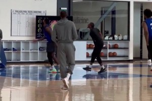 雷霆与火箭新赛季揭幕战！究竟会擦出怎样的火花呢！！