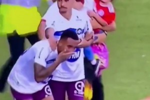 卡拉格：上个赛季利物浦太顺了，萨拉赫是传奇但不应该每场首发！