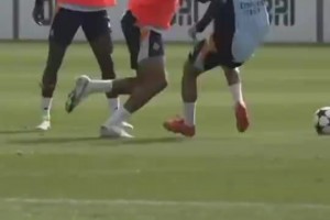 养眼！火爆外网的阿尔巴尼亚欧冠女主持，不得不说真好看😍