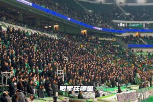 😂这个男人在皇马混了个欧冠冠军！他的名字叫扎球王！