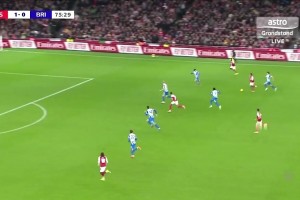 阿森纳再下一城！安努斯射门被扑，萨卡跟进补射破门