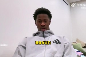 国外网友恶搞：这是水晶宫vs利物浦🤣